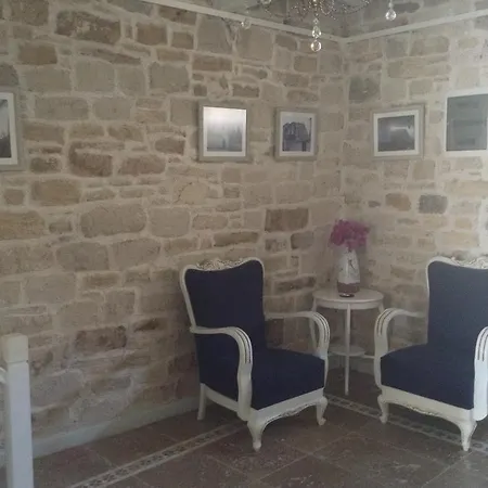 Szálloda Eski Tas Çeşme
