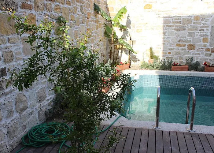 Hotel Eski Tas Çeşme